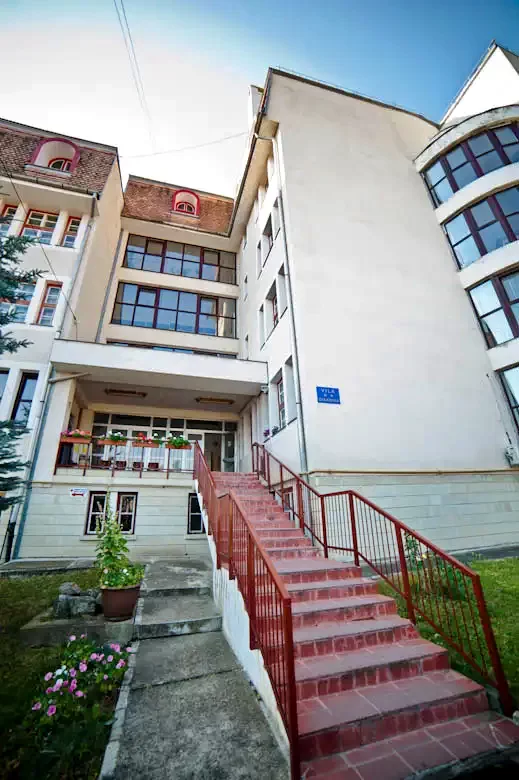 Cluj-Napoca Cazare | Motel (K1400-33) Imaginea poate fi supusă drepturilor de autor. Se recomandă contactarea titularului drepturilor.