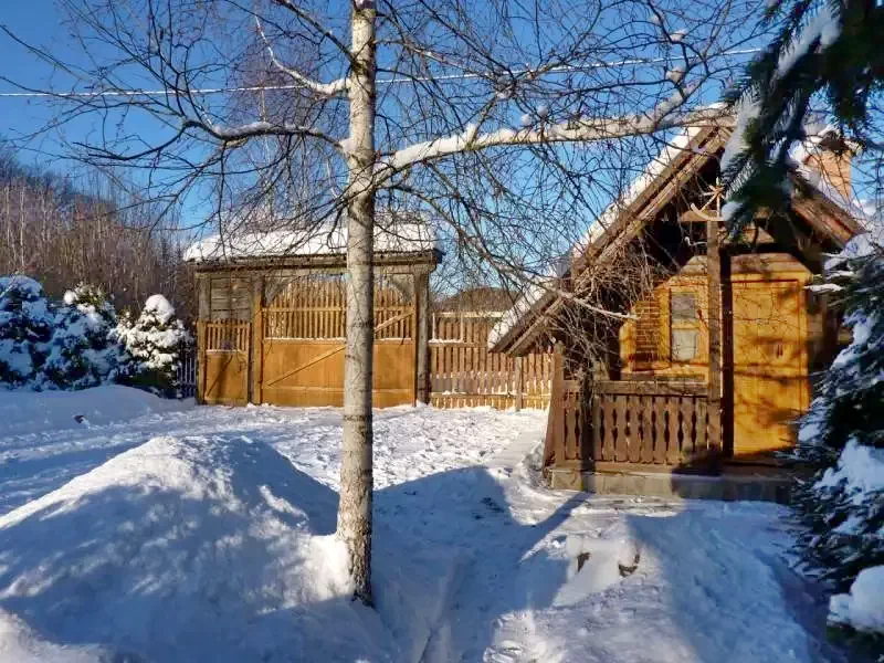 Barajul Zetea Cazare | Cabană (K0486-79) Imaginea poate fi supusă drepturilor de autor. Se recomandă contactarea titularului drepturilor.