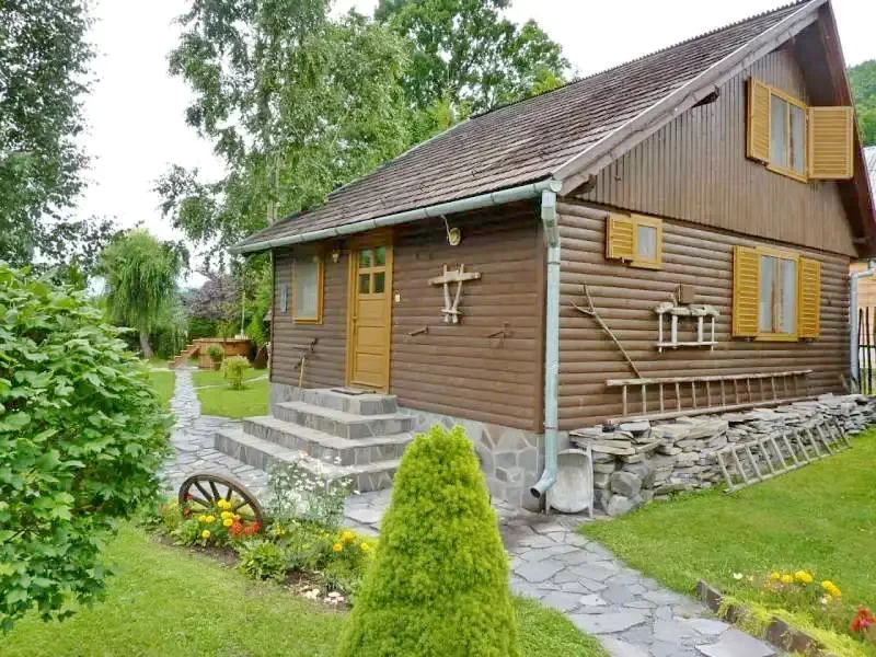 Barajul Zetea Cazare | Cabană (K0486-101) Imaginea poate fi supusă drepturilor de autor. Se recomandă contactarea titularului drepturilor.