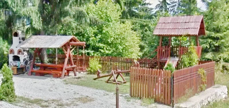 Szállás Izvoru Muresului - Pensiunea Maros*** | Marosfő - Maros Panzió***. A kép szerzői jogvédelem alatt állhat. Javasolt a kapcsolatfelvétel a jog tulajdonossal.