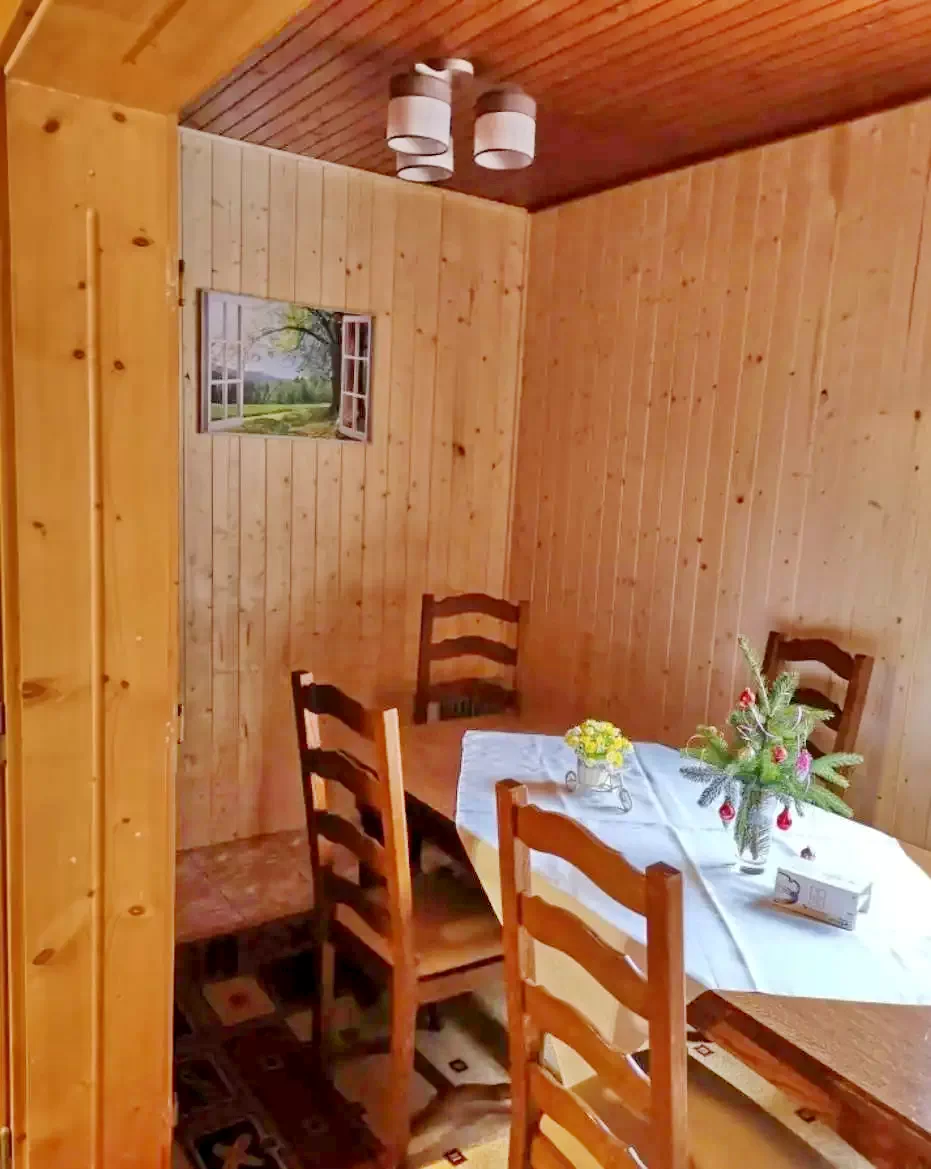 Szállás Sovata - Cabana Anita | Szováta - Anita Kulcsosház. A kép szerzői jogvédelem alatt állhat. Javasolt a kapcsolatfelvétel a jog tulajdonossal.