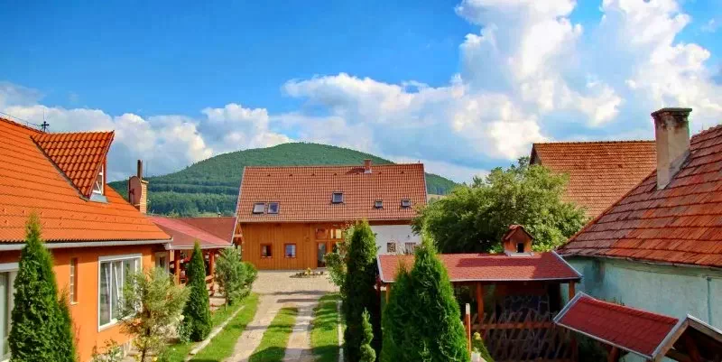 Păuleni-Ciuc Cazare | Pensiune (K0128-1) Imaginea poate fi supusă drepturilor de autor. Se recomandă contactarea titularului drepturilor.
