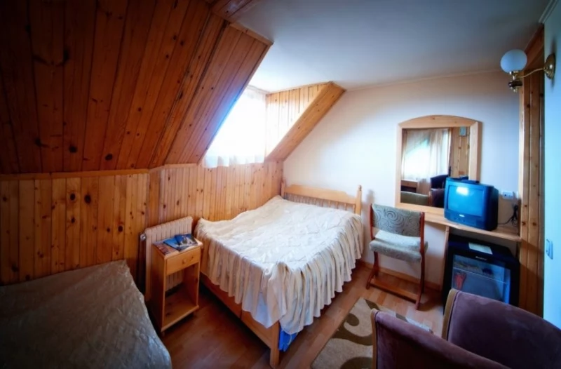 Szállás Râșnov - Pensiune Casa Contelui*** | Barcarozsnyó - Casa Contelui Panzió***. A kép szerzői jogvédelem alatt állhat. Javasolt a kapcsolatfelvétel a jog tulajdonossal.