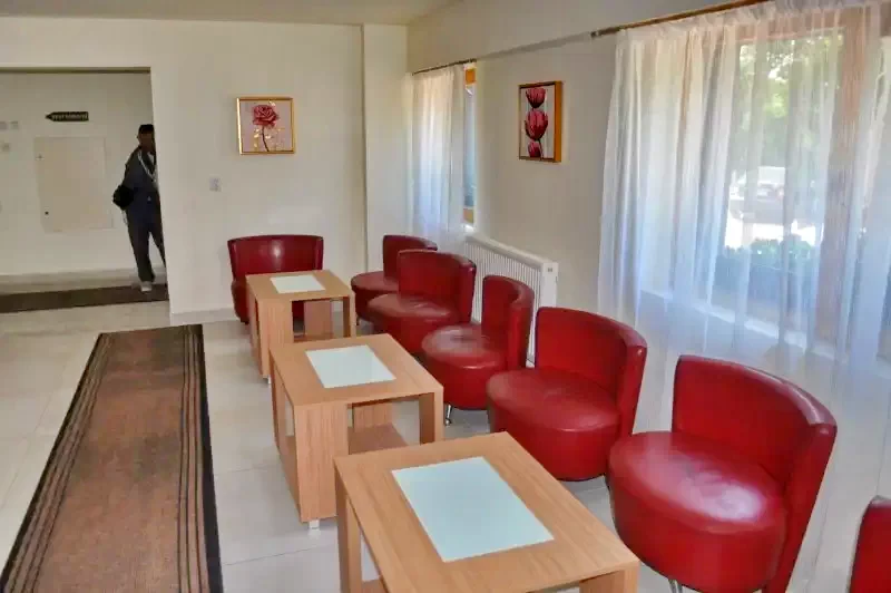 Turda Cazare | Hotel*** (K0816-14) Imaginea poate fi supusă drepturilor de autor. Se recomandă contactarea titularului drepturilor.