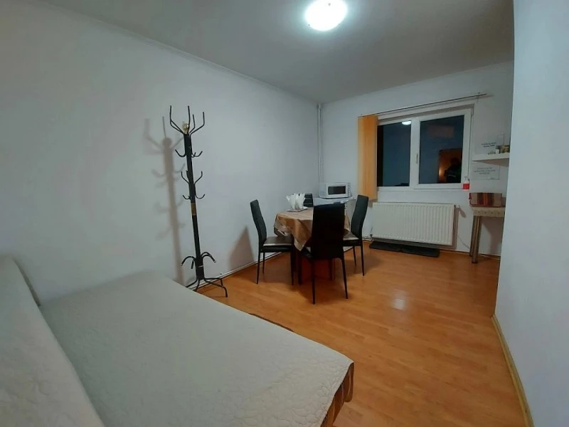 Bușteni Szállás | Vendégház (K1045-14) A kép szerzői jogvédelem alatt állhat. Javasolt a kapcsolatfelvétel a jog tulajdonossal.