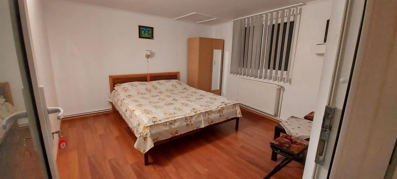 Bușteni Szállás | Vendégház (K1045-20) A kép szerzői jogvédelem alatt állhat. Javasolt a kapcsolatfelvétel a jog tulajdonossal.