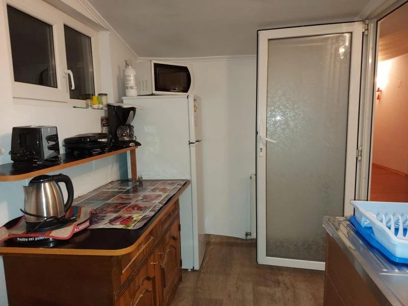 Bușteni Szállás | Vendégház (K1045-22) A kép szerzői jogvédelem alatt állhat. Javasolt a kapcsolatfelvétel a jog tulajdonossal.
