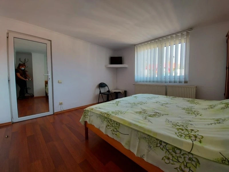 Bușteni Szállás | Vendégház (K1045-23) A kép szerzői jogvédelem alatt állhat. Javasolt a kapcsolatfelvétel a jog tulajdonossal.