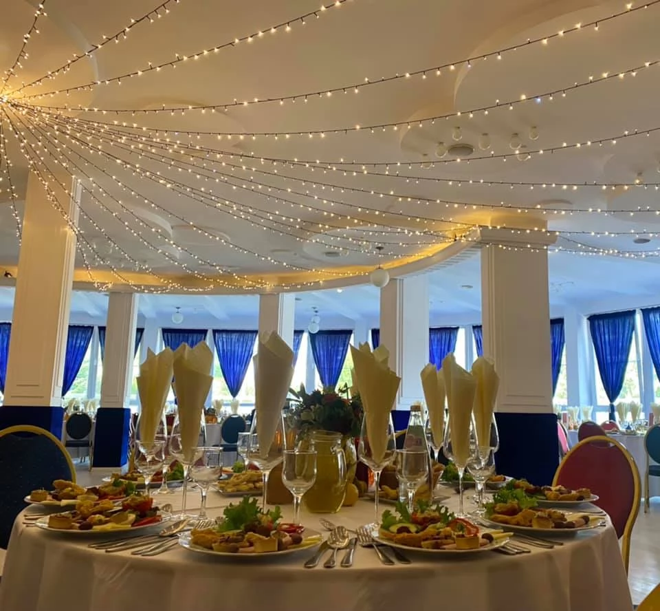 Szállás Sfântu Gheorghe - BEST WESTERN Hotel Park*** | Sepsiszentgyörgy - BEST WESTERN Park Hotel***. A kép szerzői jogvédelem alatt állhat. Javasolt a kapcsolatfelvétel a jog tulajdonossal.