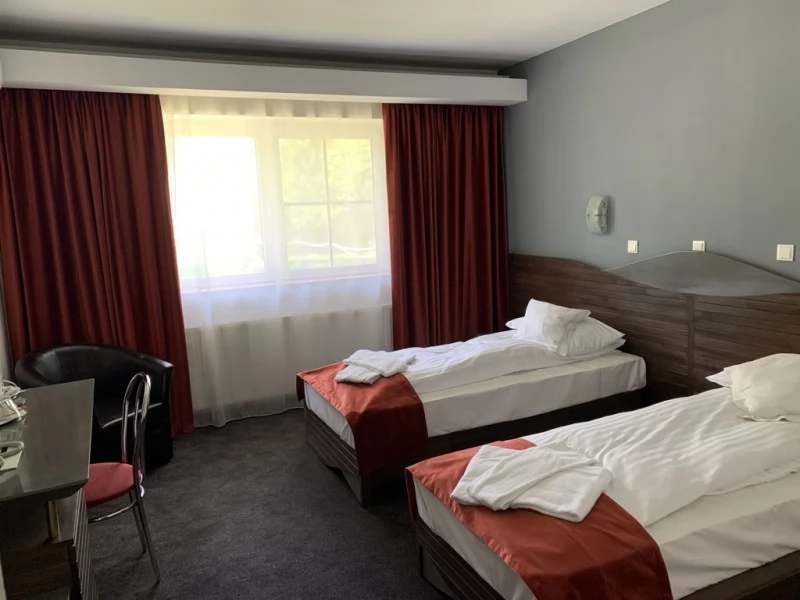 Szállás Sfântu Gheorghe - BEST WESTERN Hotel Park*** | Sepsiszentgyörgy - BEST WESTERN Park Hotel***. A kép szerzői jogvédelem alatt állhat. Javasolt a kapcsolatfelvétel a jog tulajdonossal.