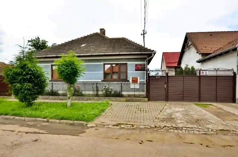 Sepsiszentgyörgy Szállás | Panzió (K1408-10) A kép szerzői jogvédelem alatt állhat. Javasolt a kapcsolatfelvétel a jog tulajdonossal.