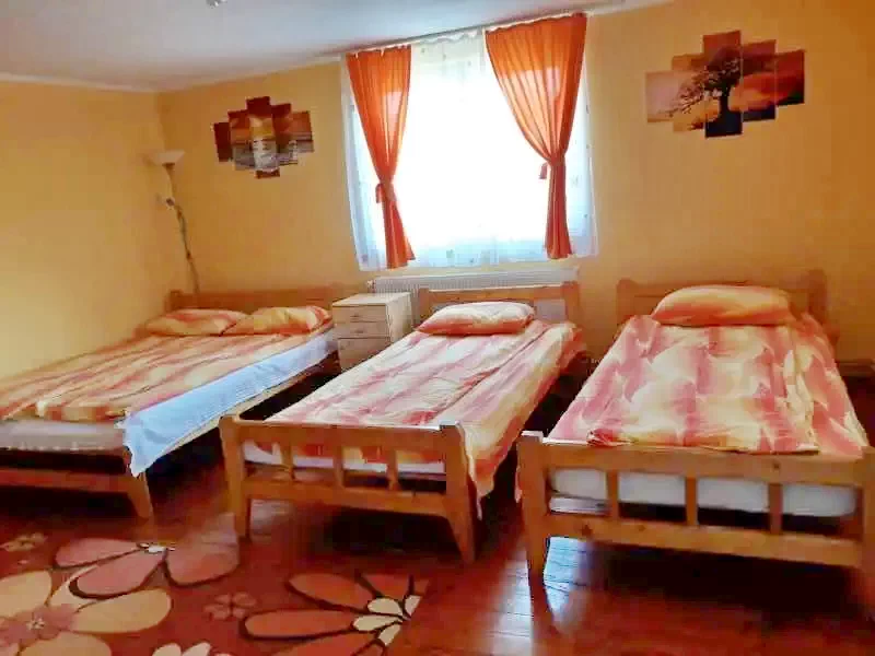 Parajd Szállás | Panzió (K0148-28) A kép szerzői jogvédelem alatt állhat. Javasolt a kapcsolatfelvétel a jog tulajdonossal.