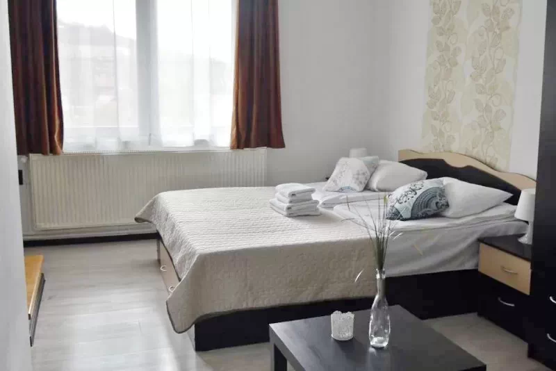 Praid Cazare | Pensiune (K0294-27) Imaginea poate fi supusă drepturilor de autor. Se recomandă contactarea titularului drepturilor.