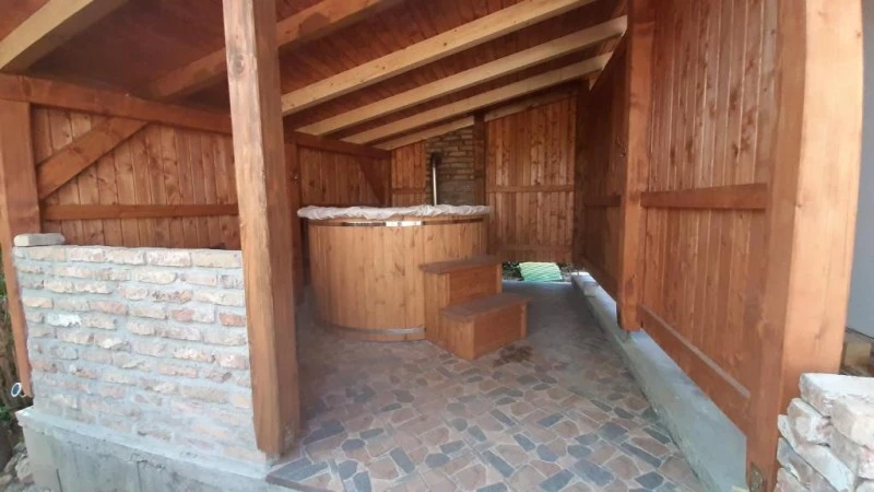 Praid Cazare | Cabană (K1213-2) Imaginea poate fi supusă drepturilor de autor. Se recomandă contactarea titularului drepturilor.