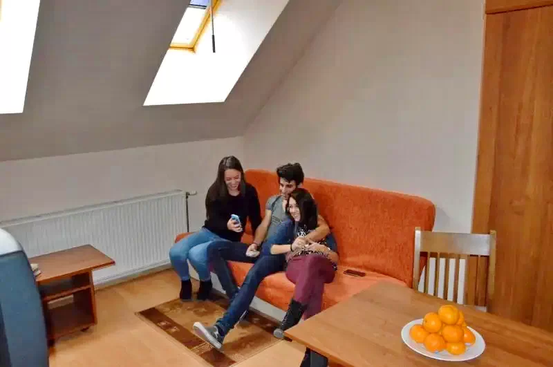 Szállás Praid - Pensiunea Praid *** | Parajd - Parajd Panzió ***. A kép szerzői jogvédelem alatt állhat. Javasolt a kapcsolatfelvétel a jog tulajdonossal.
