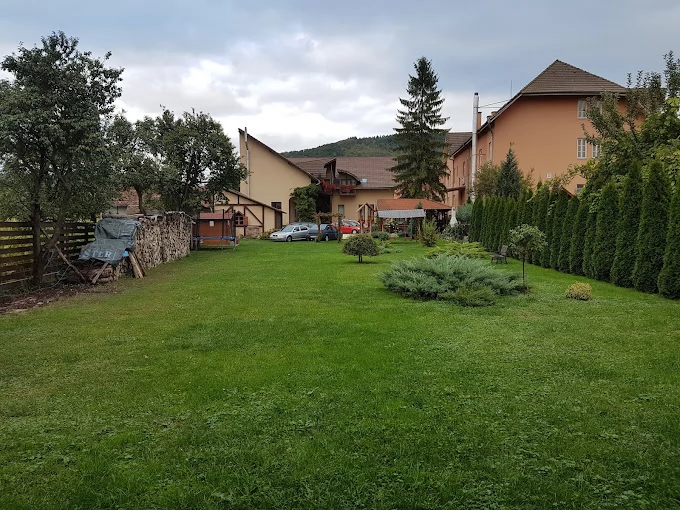Szállás Praid - Pensiunea Praid *** | Parajd - Parajd Panzió ***. A kép szerzői jogvédelem alatt állhat. Javasolt a kapcsolatfelvétel a jog tulajdonossal.