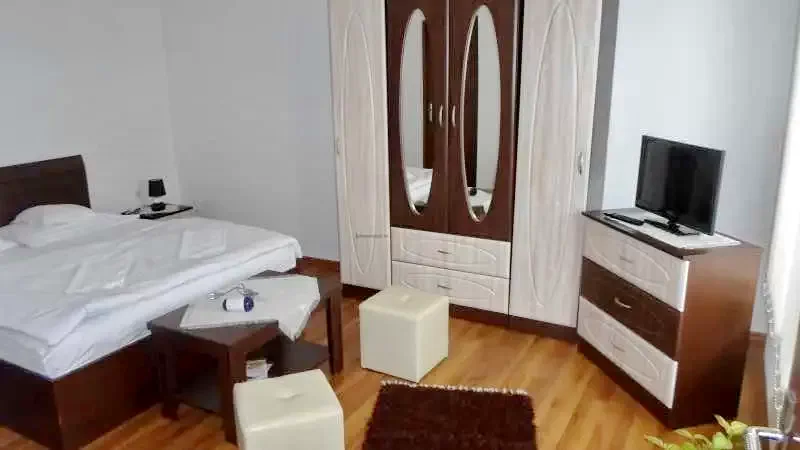 Praid Cazare | Pensiune (K0971-20) Imaginea poate fi supusă drepturilor de autor. Se recomandă contactarea titularului drepturilor.