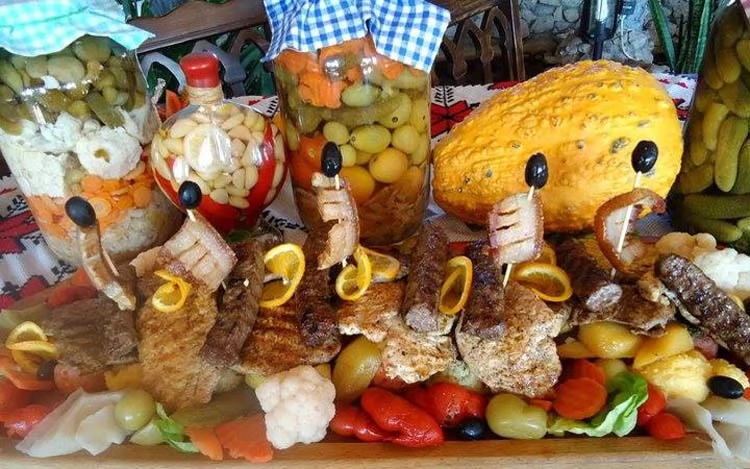 Tordatúr Szállás | Turisztikai panzió (K1441-3) A kép szerzői jogvédelem alatt állhat. Javasolt a kapcsolatfelvétel a jog tulajdonossal.