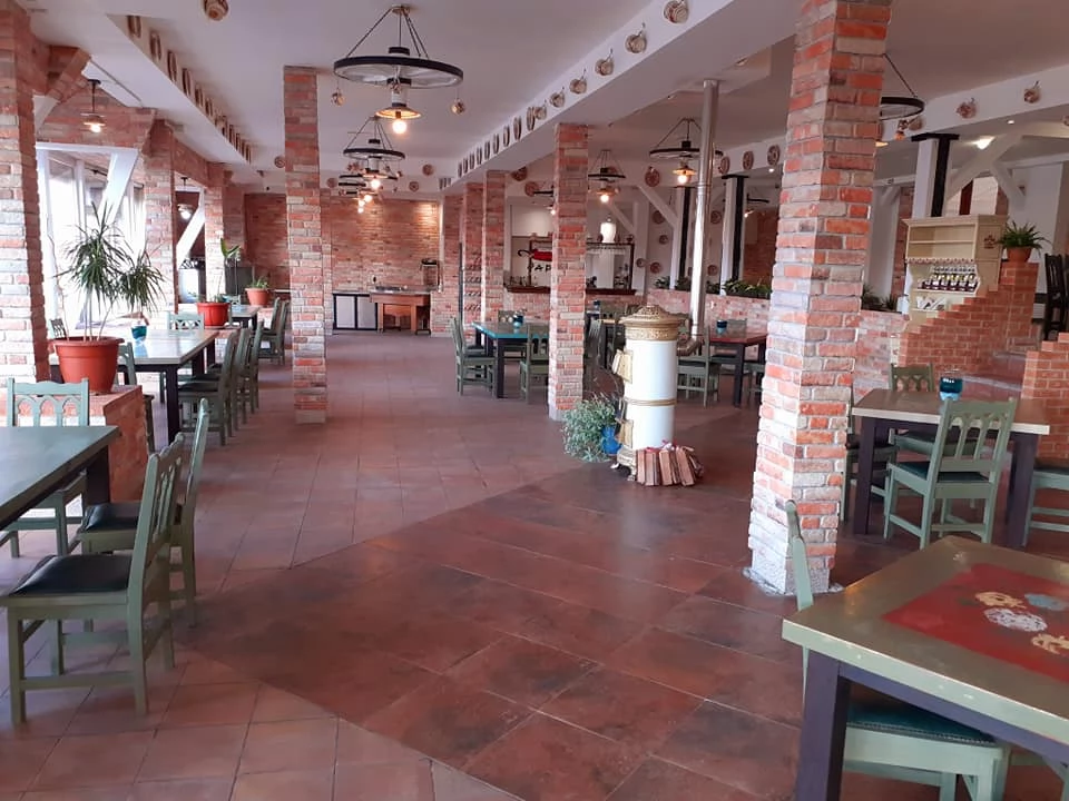 Tordatúr Szállás | Turisztikai panzió (K1441-10) A kép szerzői jogvédelem alatt állhat. Javasolt a kapcsolatfelvétel a jog tulajdonossal.