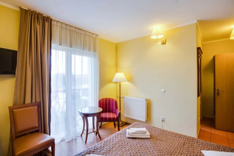 Tureni Cazare | Pensiune turistică (K1441-59) Imaginea poate fi supusă drepturilor de autor. Se recomandă contactarea titularului drepturilor.