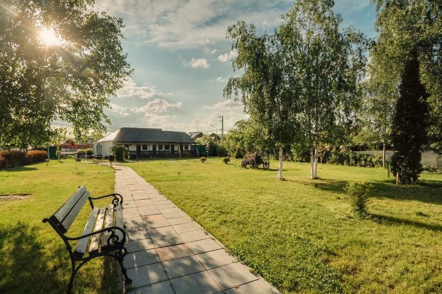 Tureni Cazare | Pensiune turistică (K1441-71) Imaginea poate fi supusă drepturilor de autor. Se recomandă contactarea titularului drepturilor.