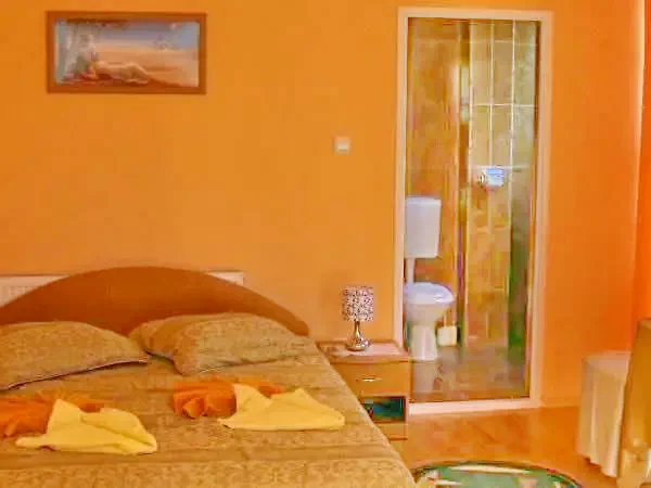 Câmpia Turzii Cazare | Hotel** (K0884-4) Imaginea poate fi supusă drepturilor de autor. Se recomandă contactarea titularului drepturilor.
