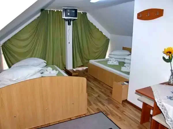 Szállás Câmpia Turzii - Hotel Tiver** | Aranyosgyéres - Hotel Tiver** . A kép szerzői jogvédelem alatt állhat. Javasolt a kapcsolatfelvétel a jog tulajdonossal.