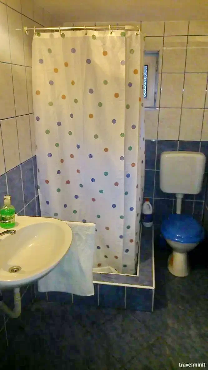 Chibed Cazare | Cabană (K1136-10) Imaginea poate fi supusă drepturilor de autor. Se recomandă contactarea titularului drepturilor.