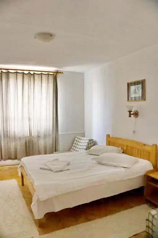 Csíkszereda Szállás | Hotel** (K1402-37) A kép szerzői jogvédelem alatt állhat. Javasolt a kapcsolatfelvétel a jog tulajdonossal.