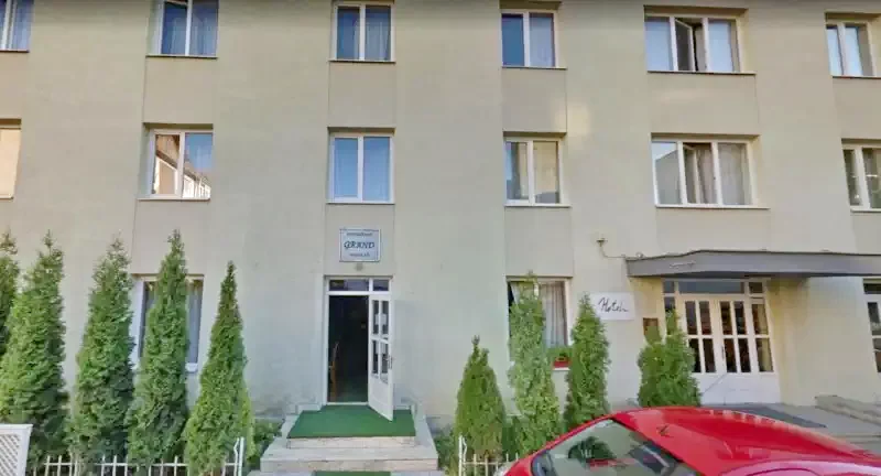 Miercurea Ciuc Cazare | Hotel** (K1402-40) Imaginea poate fi supusă drepturilor de autor. Se recomandă contactarea titularului drepturilor.
