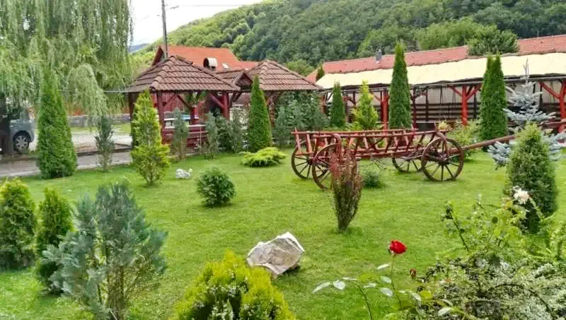 Praid Cazare | Pensiune (K0140-13) Imaginea poate fi supusă drepturilor de autor. Se recomandă contactarea titularului drepturilor.