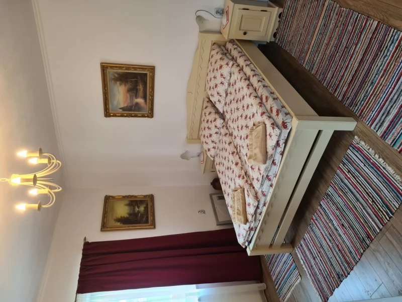 Rimetea Cazare | Pensiune (K0547-31) Imaginea poate fi supusă drepturilor de autor. Se recomandă contactarea titularului drepturilor.