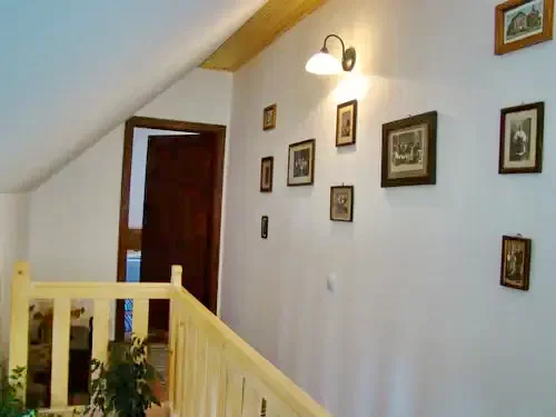 Torockó Szállás | Panzió (K0547-32) A kép szerzői jogvédelem alatt állhat. Javasolt a kapcsolatfelvétel a jog tulajdonossal.
