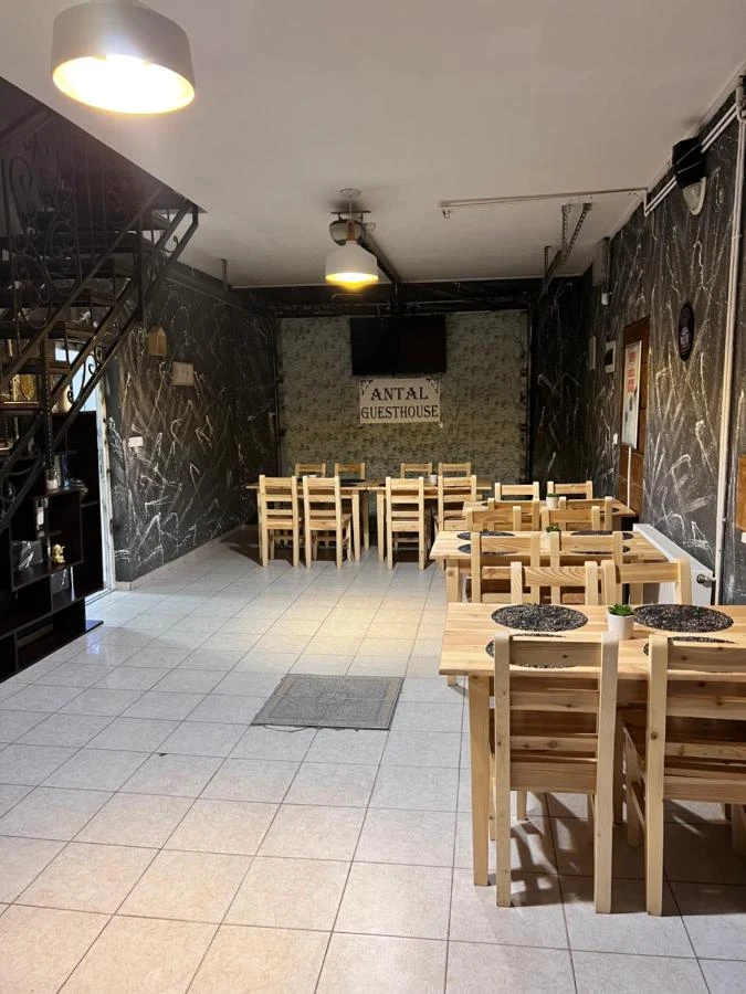 Făget Cazare | Casă de oaspeți (K1567-4) Imaginea poate fi supusă drepturilor de autor. Se recomandă contactarea titularului drepturilor.