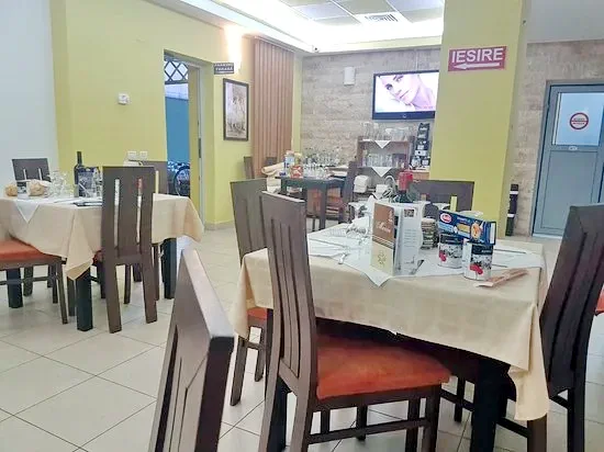 Arad Szállás | Hotel** (K1435-3) A kép szerzői jogvédelem alatt állhat. Javasolt a kapcsolatfelvétel a jog tulajdonossal.