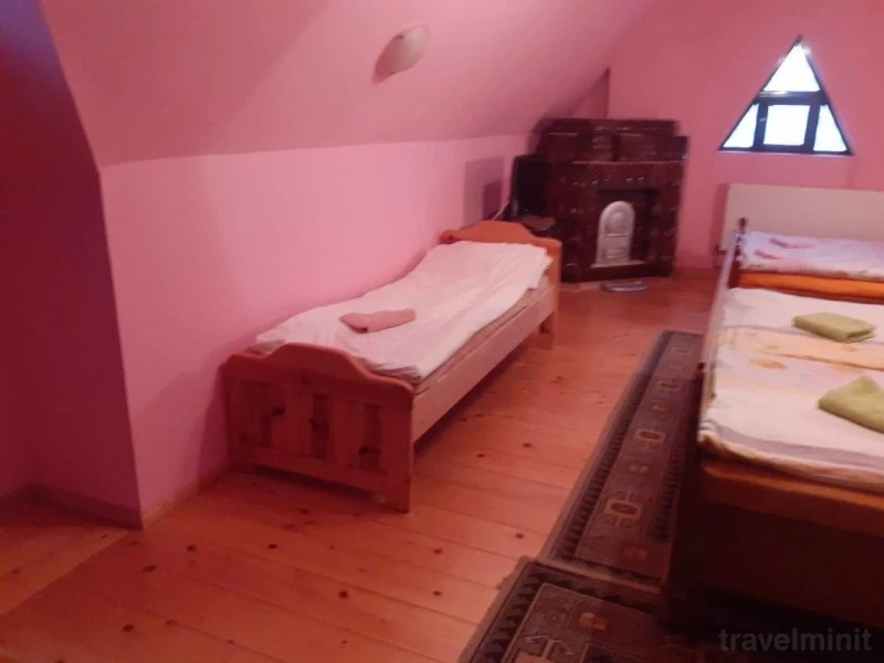 Vălenii de Munte Cazare | Casă de oaspeți (K0579-11) Imaginea poate fi supusă drepturilor de autor. Se recomandă contactarea titularului drepturilor.