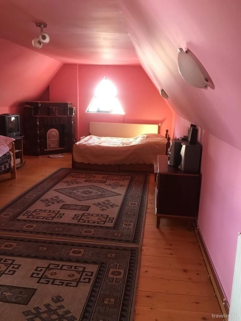 Vălenii de Munte Cazare | Casă de oaspeți (K0579-12) Imaginea poate fi supusă drepturilor de autor. Se recomandă contactarea titularului drepturilor.