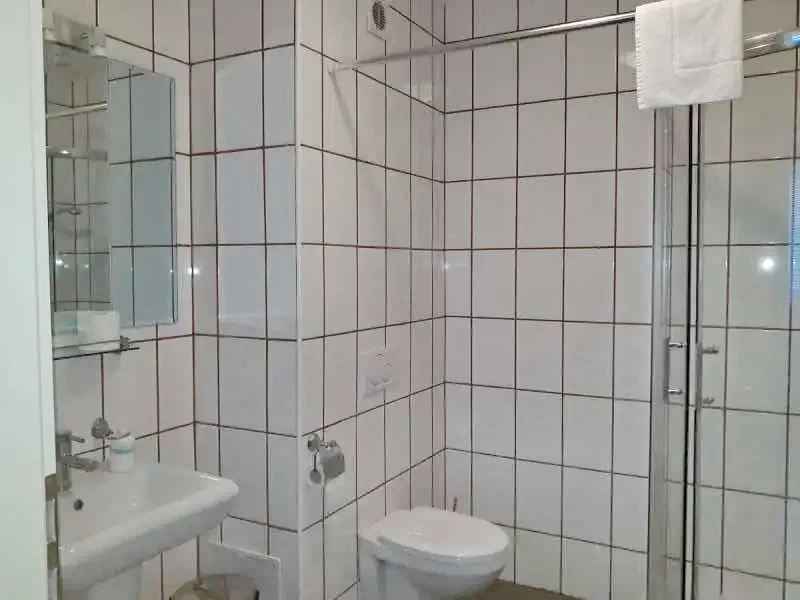 Nagyvárad Szállás | Hostel (K0953-26) A kép szerzői jogvédelem alatt állhat. Javasolt a kapcsolatfelvétel a jog tulajdonossal.
