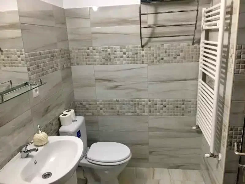 Oradea Cazare | Pensiune (K0955-14) Imaginea poate fi supusă drepturilor de autor. Se recomandă contactarea titularului drepturilor.