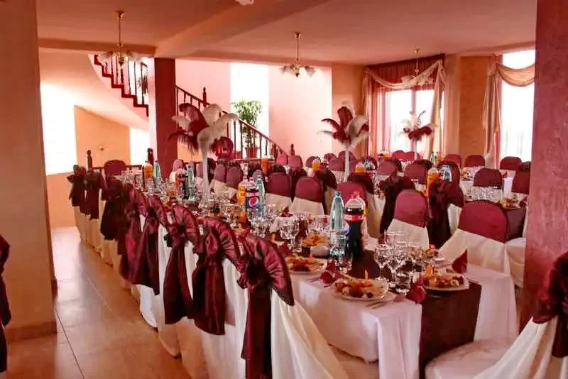 Váradszentmárton Szállás | Motel (K0956-7) A kép szerzői jogvédelem alatt állhat. Javasolt a kapcsolatfelvétel a jog tulajdonossal.