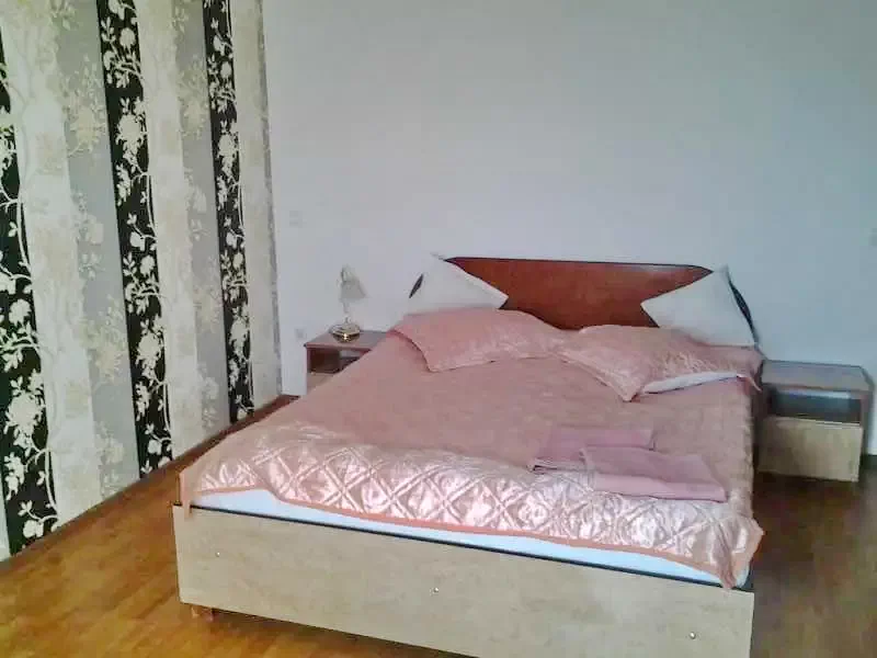 Sânmartin Cazare | Motel (K0956-18) Imaginea poate fi supusă drepturilor de autor. Se recomandă contactarea titularului drepturilor.