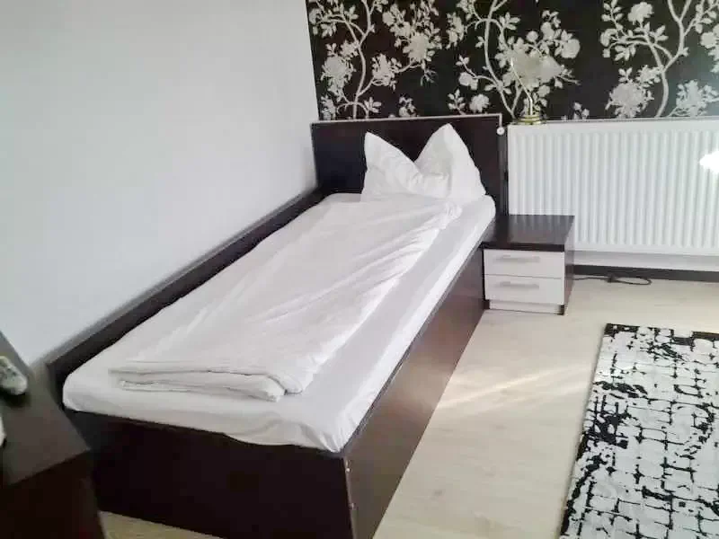 Sânmartin Cazare | Motel (K0956-29) Imaginea poate fi supusă drepturilor de autor. Se recomandă contactarea titularului drepturilor.