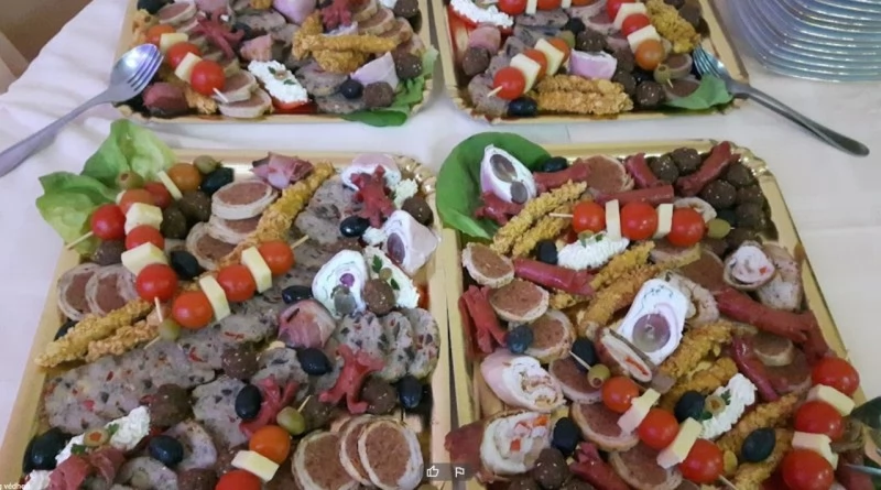 Sânmartin Cazare | Motel (K0956-53) Imaginea poate fi supusă drepturilor de autor. Se recomandă contactarea titularului drepturilor.