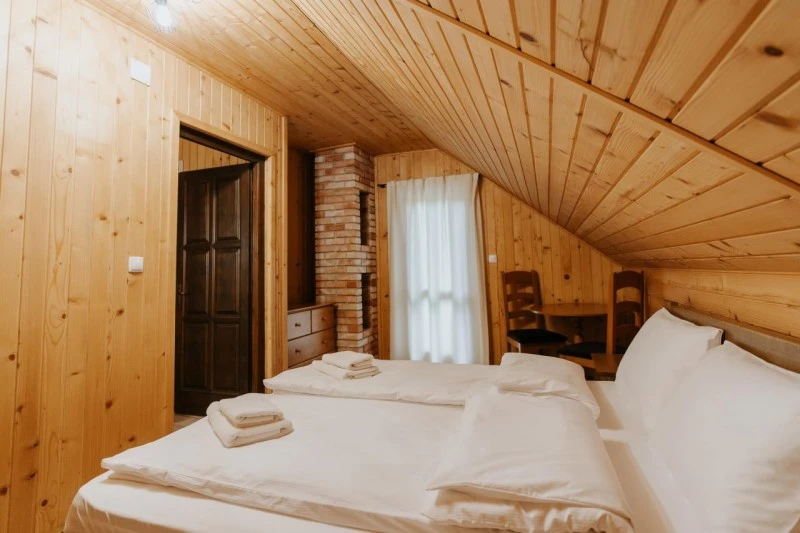 Harghita Madaras Cazare | Cabană (K0479-56) Imaginea poate fi supusă drepturilor de autor. Se recomandă contactarea titularului drepturilor.