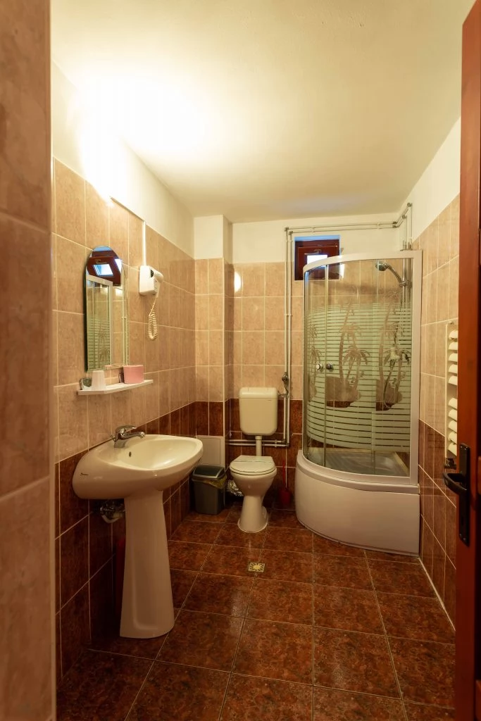 Szállás Băile 1 Mai - Casa Porojan ***  | Május 1 Fürdő - Püspökfürdő - Casa Porojan ***. A kép szerzői jogvédelem alatt állhat. Javasolt a kapcsolatfelvétel a jog tulajdonossal.