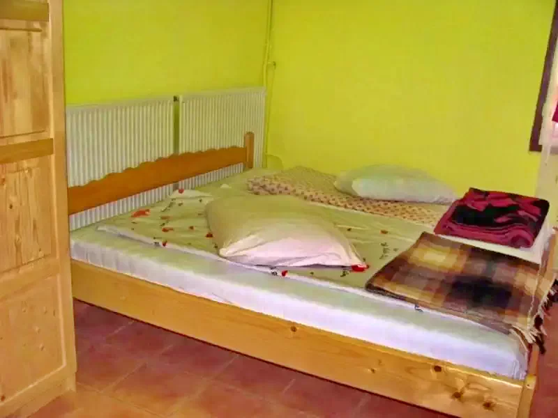 Szállás Băile Tușnad - Pensiunea Szurdok ** | Tusnádfürdő - Szurdok Panzió **. A kép szerzői jogvédelem alatt állhat. Javasolt a kapcsolatfelvétel a jog tulajdonossal.
