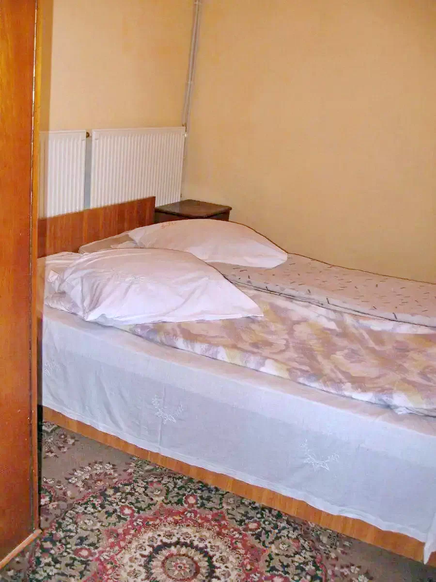 Szállás Băile Tușnad - Pensiunea Szurdok ** | Tusnádfürdő - Szurdok Panzió **. A kép szerzői jogvédelem alatt állhat. Javasolt a kapcsolatfelvétel a jog tulajdonossal.