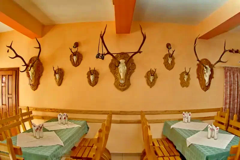 Băile Tușnad Cazare | Motel (K0584-8) Imaginea poate fi supusă drepturilor de autor. Se recomandă contactarea titularului drepturilor.