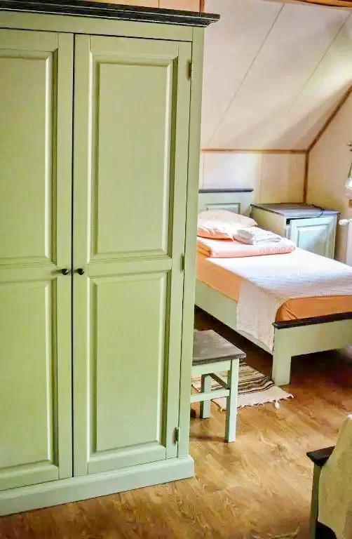 Băile Tușnad Cazare | Motel (K0584-15) Imaginea poate fi supusă drepturilor de autor. Se recomandă contactarea titularului drepturilor.