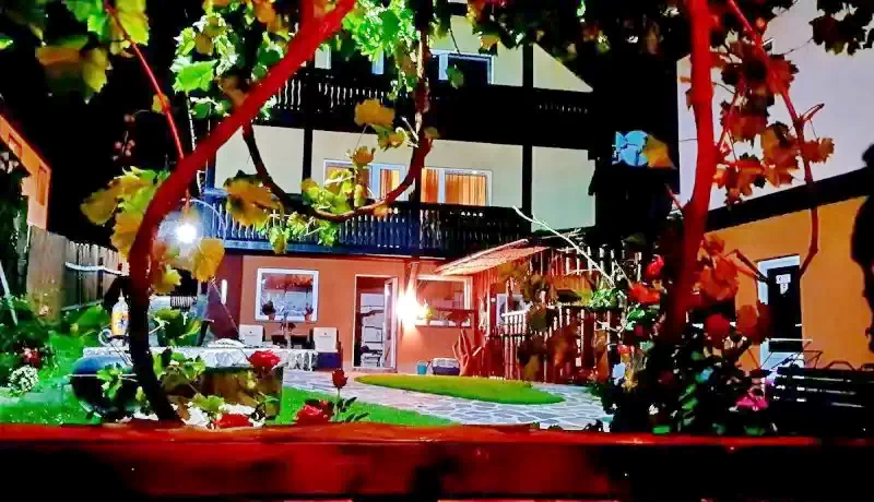 Tusnádfürdő Szállás | Villa (K0631-28) A kép szerzői jogvédelem alatt állhat. Javasolt a kapcsolatfelvétel a jog tulajdonossal.
